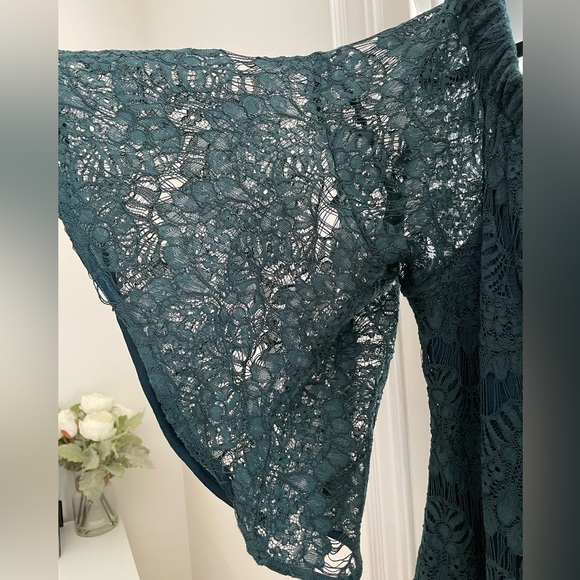 CityChic off the shoulder Bella lace dress emerald size 20 - Picture 10 of 12